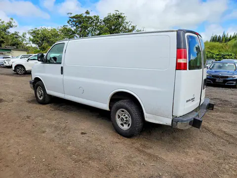 2014 GMC Savana VIN 1GTW7FCA0E1901979 фото 2