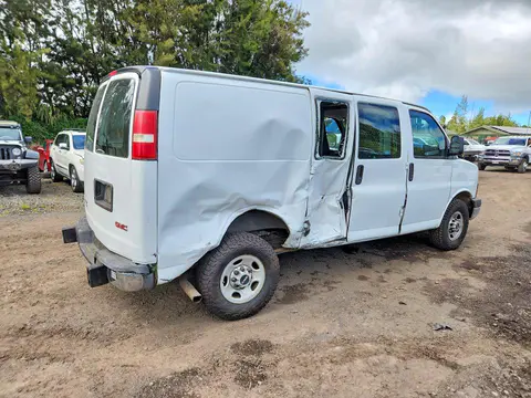 2014 GMC Savana VIN 1GTW7FCA0E1901979 фото 3