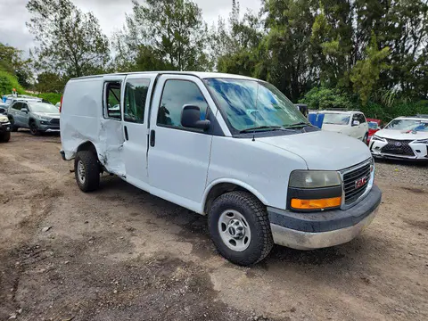 2014 GMC Savana VIN 1GTW7FCA0E1901979 фото 4