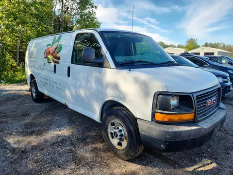 1GTW7GCA5E1195968 — 2014 GMC Savana, фото 4 с аукциона Copart, Подтопление