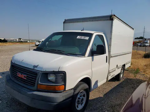 1GD072CF8F1181211 — 2015 GMC Savana, Механические повреждения (Mechanical), фото до ремонта