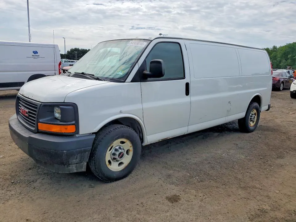 2017 GMC Savana VIN 1GTW7BFF8H1909557 фото 1