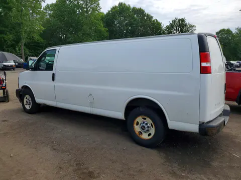 2017 GMC Savana VIN 1GTW7BFF8H1909557 фото 2