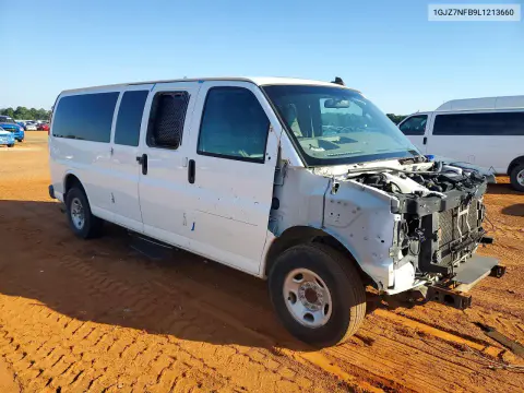 2020 GMC Savana G3500 Ls VIN 1GJZ7NFB9L1213660 фото 4