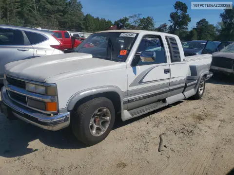 2GBEC19K1R1320294 — 1994 GMC Sierra, Задняя часть, фото до ремонта