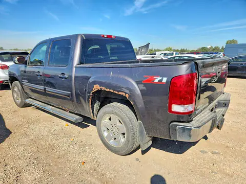 3GTRCVE04AG276876 — 2010 GMC Sierra, фото 2 с аукциона Copart 06.10.2026, Естественный износ