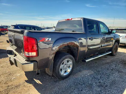 3GTRCVE04AG276876 — 2010 GMC Sierra, фото 3 с аукциона Copart 06.10.2026, Естественный износ