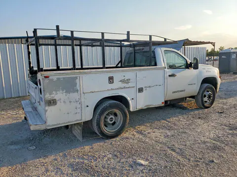 2011 GMC SIERRA VIN 1GD312CL5BF132775 фото 3