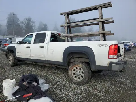 2014 GMC Sierra VIN 1GT423C83EF131071 фото 2