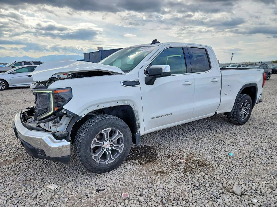 2023 GMC SIERRA VIN 1GTRUBEK0PZ235537 фото 1