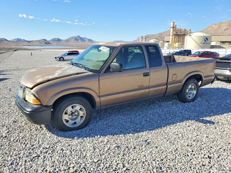 2002 GMC SONOMA VIN 1GTCS195328124683 фото 1