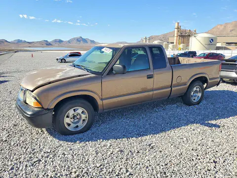1GTCS195328124683 — 2002 GMC Sonoma, Передняя часть (Front End), фото до ремонта