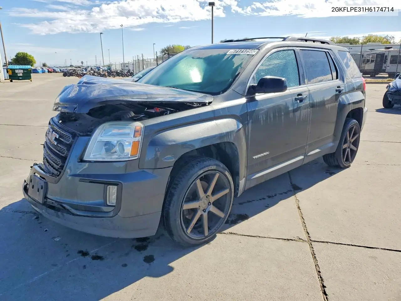 2GKFLPE31H6174714 GMC Terrain 2017 — повреждение Передняя часть, фото до ремонта
