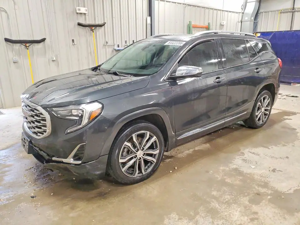 3GKALXEX7JL343133 GMC Terrain 2018 — повреждение Передняя часть, фото до ремонта
