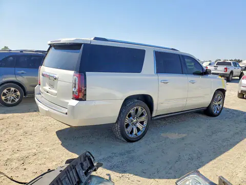 2015 GMC YUKON XL VIN 1GKS2JKJ9FR244530 фото 3