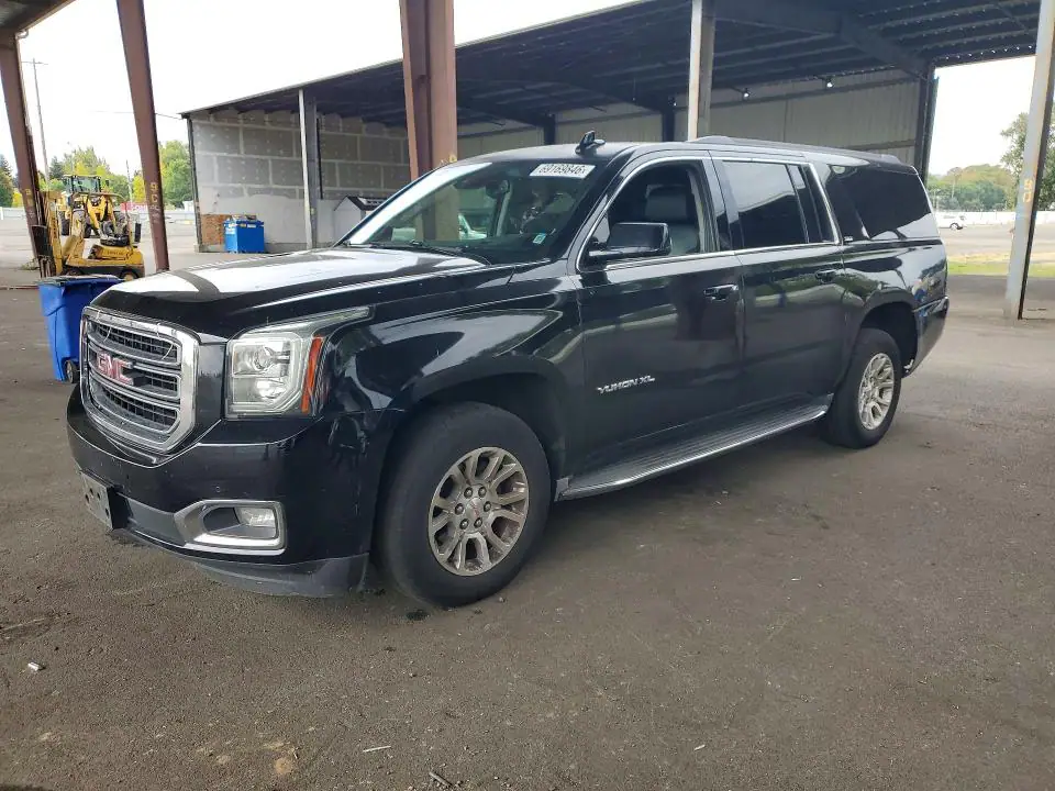 1GKS2GKC5GR110815 GMC Yukon XL 2016 — повреждение Передняя часть, фото до ремонта