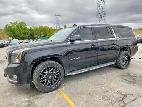 1GKS2FKC2HR205957 — 2017 GMC Yukon XL, Град (Hail), фото до ремонта