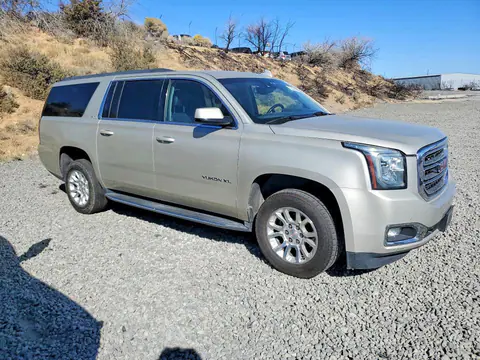 2017 GMC YUKON XL VIN 1GKS2GKC1HR320992 фото 4