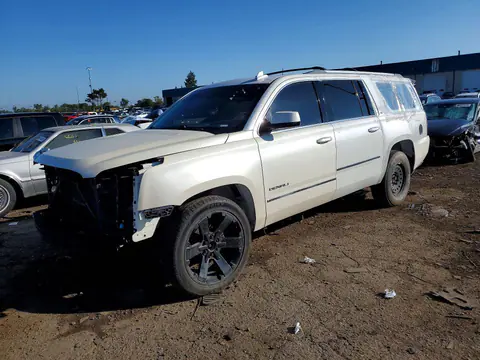 1GKS2HKJ3JR381559 — 2018 GMC Yukon XL, Передняя часть (Front End), фото до ремонта