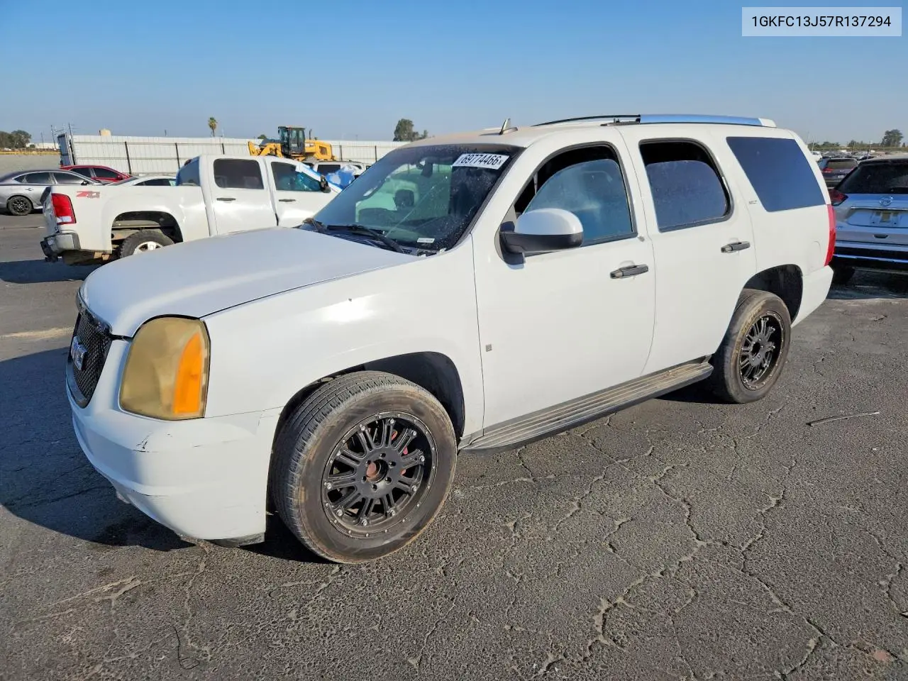 2007 GMC Yukon VIN 1GKFC13J57R137294 фото 1