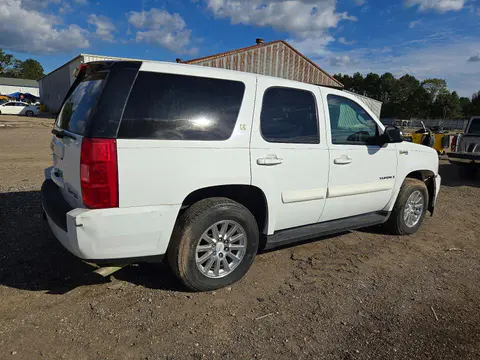 2008 GMC YUKON VIN 1GKFC13508R204999 фото 3