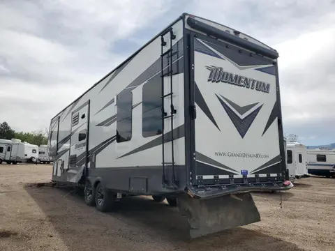 2018 GRANDESIGN MOMENTUM VIN 573FM4029J1206266 фото 3