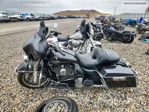 2009 Harley-Davidson Flhtcu VIN 1HD1FC4179Y675459 фото 3