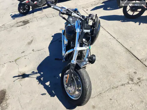 2013 Harley-Davidson Fxdf Dyna Fat Bob VIN 1HD1GYM30DC331697 фото 2