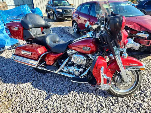 1HD1FC41X8Y682503 — 2008 Harley-Davidson Flhtcui, Передняя часть (Front End), фото до ремонта