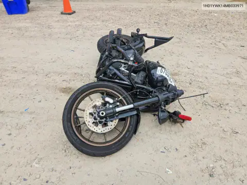 1HD1YWK14MB033971 — 2021 Harley-Davidson Low Rider, фото 2 с аукциона Copart 22.10.2026, Повреждения со всех сторон