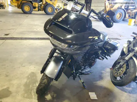 2025 Harley-Davidson Fltrxse VIN 1HD1TC610SB961054 фото 3