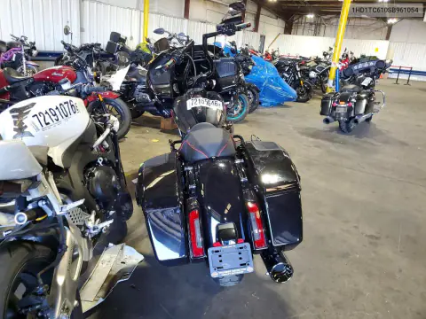 2025 Harley-Davidson Fltrxse VIN 1HD1TC610SB961054 фото 4