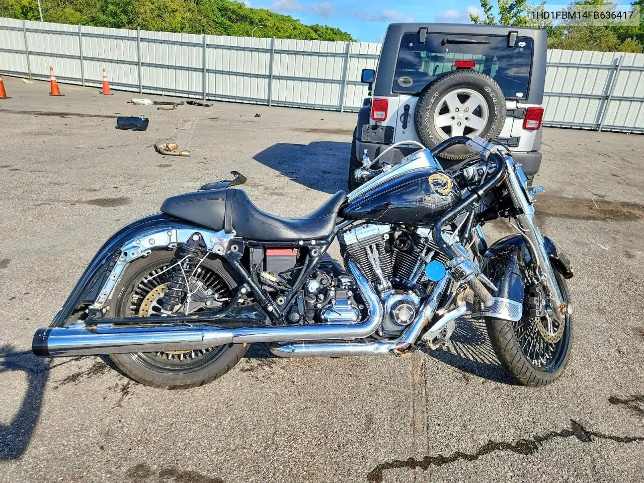 1HD1FBM14FB636417 Harley-Davidson Road King 2015 — повреждение Повреждения со всех сторон, фото до ремонта
