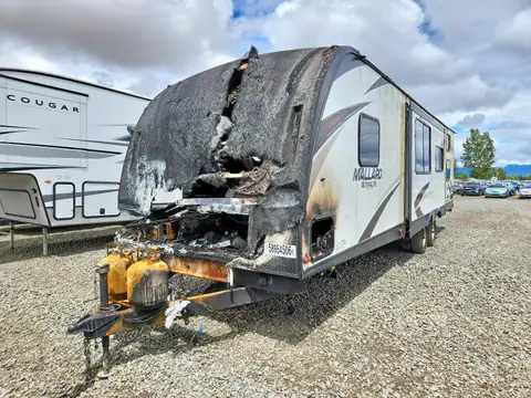 5SFNB3625JN381095 — 2018 Heartland RV Mallard North Trail &amp; Wilderness, фото 2 с аукциона Copart 13.10.2026, Пожар салона