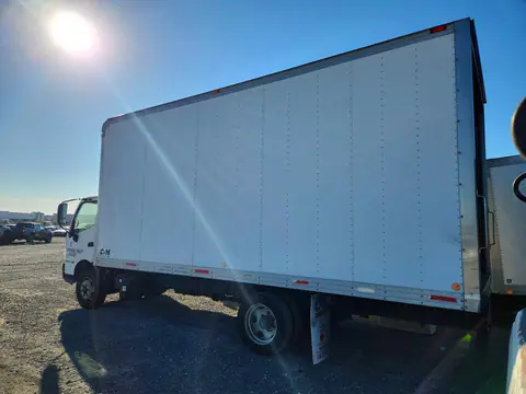 2019 Hino 195 VIN JHHSDM2H9KK009548 фото 2