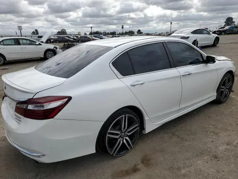 2017 HONDA ACCORD SPORT SPECIAL EDITION VIN 1HGCR2F16HA080698 фото 3