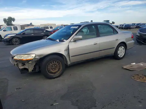 1HGCG1645WA074849 — 1998 Honda Accord, Передняя часть (Front End), фото до ремонта