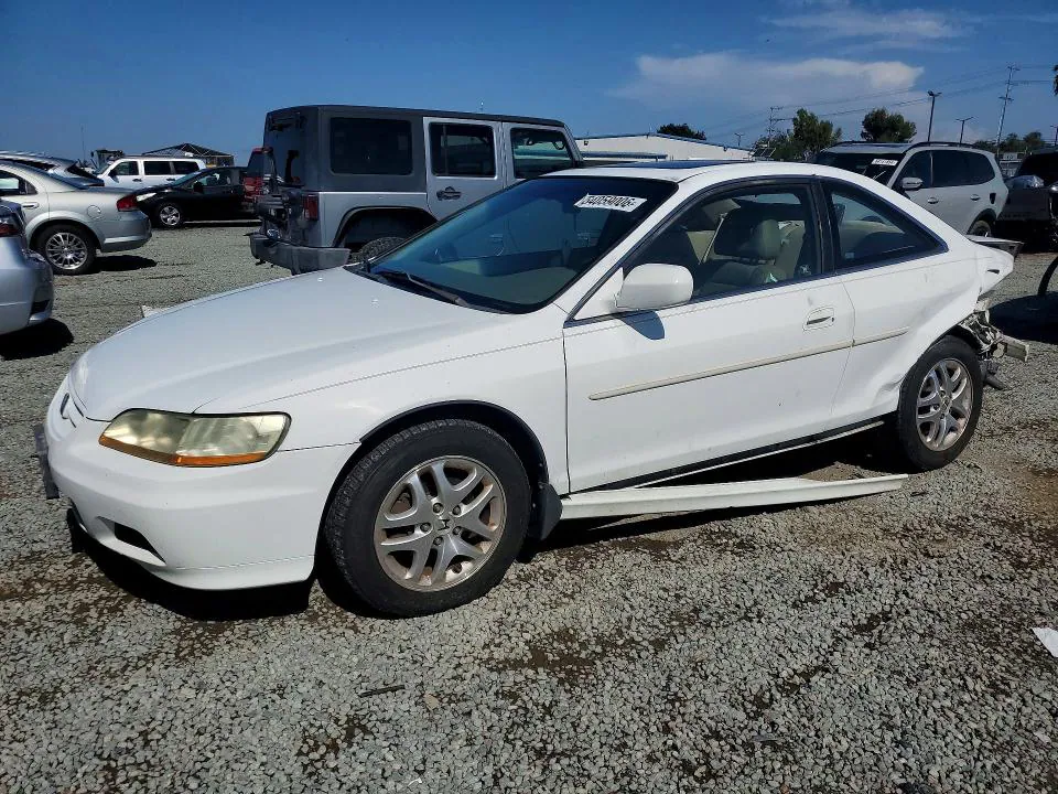 2002 HONDA ACCORD VIN 1HGCG22582A014966 фото 1