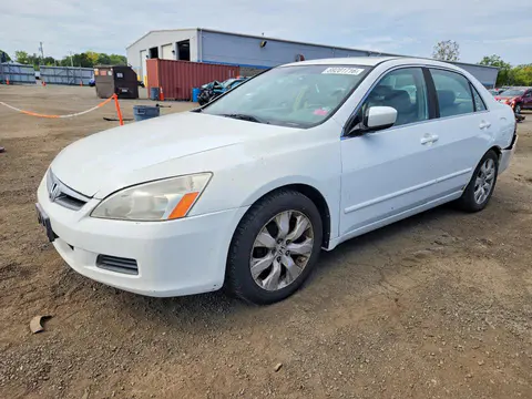 1HGCM56756A088597 — 2006 Honda Accord, Задняя часть (Rear End), фото до ремонта