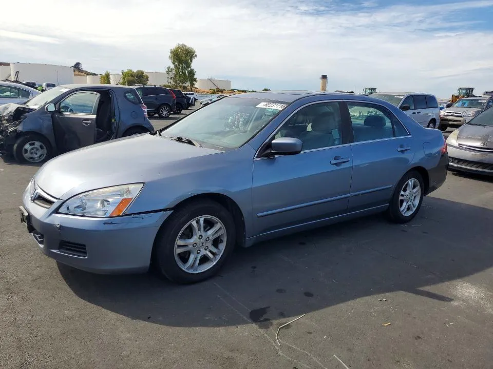 2007 HONDA ACCORD VIN 1HGCM567X7A195825 фото 1