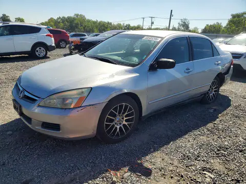 1HGCM66487A028200 — 2007 Honda Accord, Задняя часть (Rear End), фото до ремонта