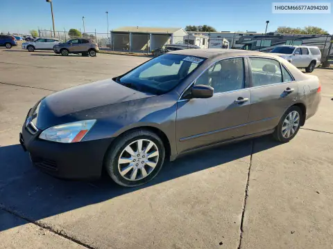1HGCM66577A094200 — 2007 Honda Accord, Передняя часть, фото до ремонта