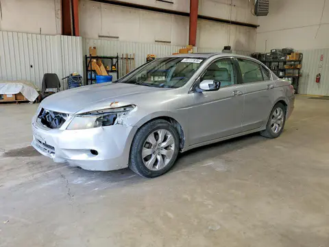 1HGCP36858A081883 — 2008 Honda Accord, Передняя часть (Front End), фото до ремонта