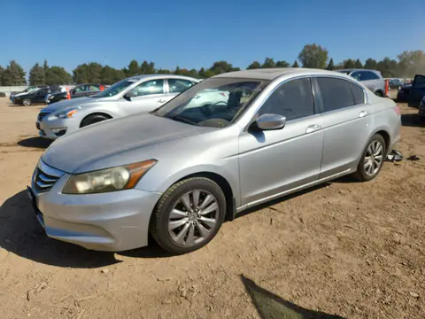 1HGCP2F83BA131049 — 2011 Honda Accord, Сторона, фото до ремонта