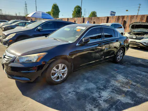 1HGCP2F60CA142218 — 2012 Honda Accord, Механические повреждения (Mechanical), фото до ремонта