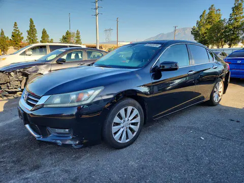 1HGCR2F86EA299783 — 2014 Honda Accord, Задняя часть (Rear End), фото до ремонта