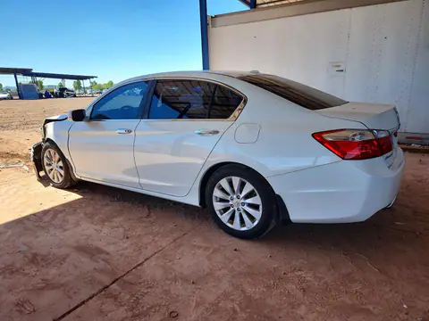 1HGCR2F87EA142599 — 2014 Honda Accord, фото 2 с аукциона Copart 29.09.2026, Передняя часть