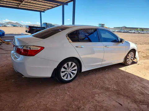 1HGCR2F87EA142599 — 2014 Honda Accord, фото 3 с аукциона Copart 29.09.2026, Передняя часть