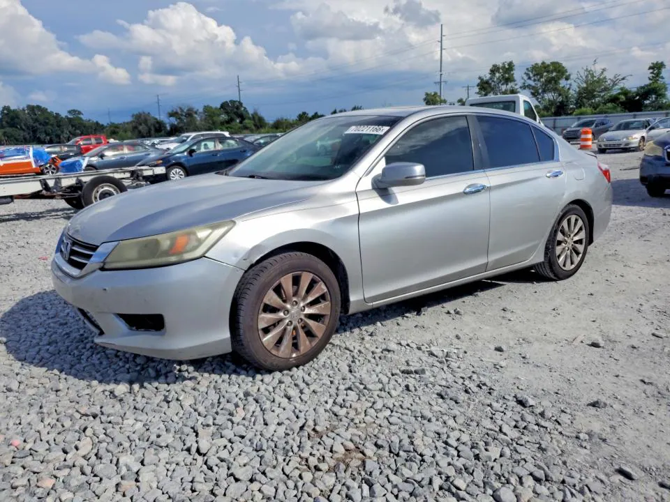 2014 HONDA ACCORD VIN 1HGCR2F71EA201833 фото 1
