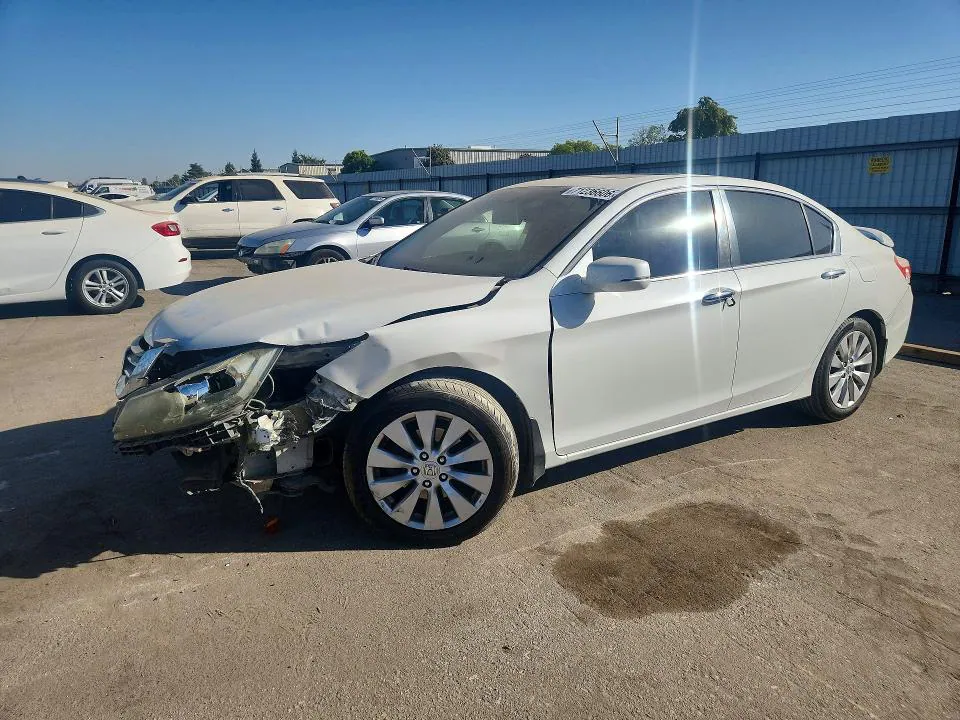 2014 Honda Accord VIN 1HGCR2F8XEA155704 фото 1